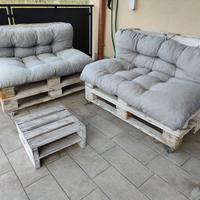 DIVANETTO CON PALLET