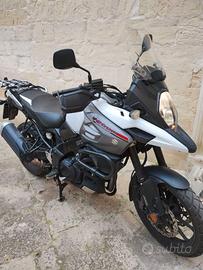Suzuki V-Strom 1000 - zona Lecce