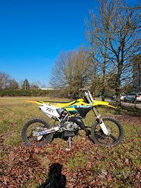 Suzuki rm 125 del 2006