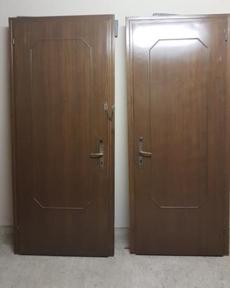 2 porte interne in legno Douglas/ noce scuro