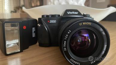 Vivitar V2000 con zoom 28-70mm Tamron