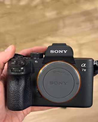 Sony a7III in buone condizioni