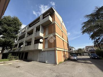 4 LOCALI A VENEZIA