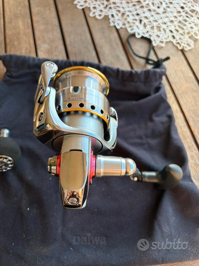 Daiwa certate hyper custom 3012H - Sports In vendita a Roma