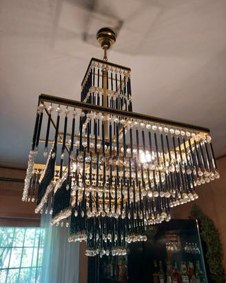 lampadario in metallo  con pendenti fine anni '80