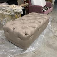 Pouf Ritz paris capittoné