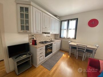 Appartamento breve periodo arredato