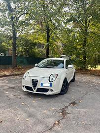 Alfa romeo Mito PER NEOPATENTATI (non paga bollo)