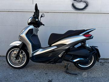 PIAGGIO BEVERLY 300