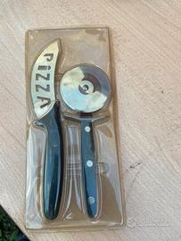 Coltello e rotella da pizza