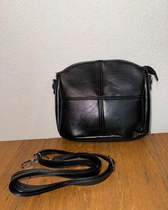 Borsa tracolla in pelle