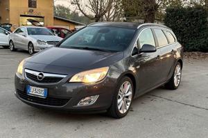 Opel Astra 1.7 CDTI 125CV Sports Tourer Cosmo
