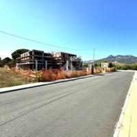 3 LOCALI A LOTZORAI