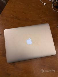 Macbook air 13 early 2015 | 4gb ram | 128gb