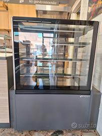 Vetrina refrigerata es system