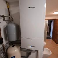 Caldaia murale  a gas Junker a condensazione