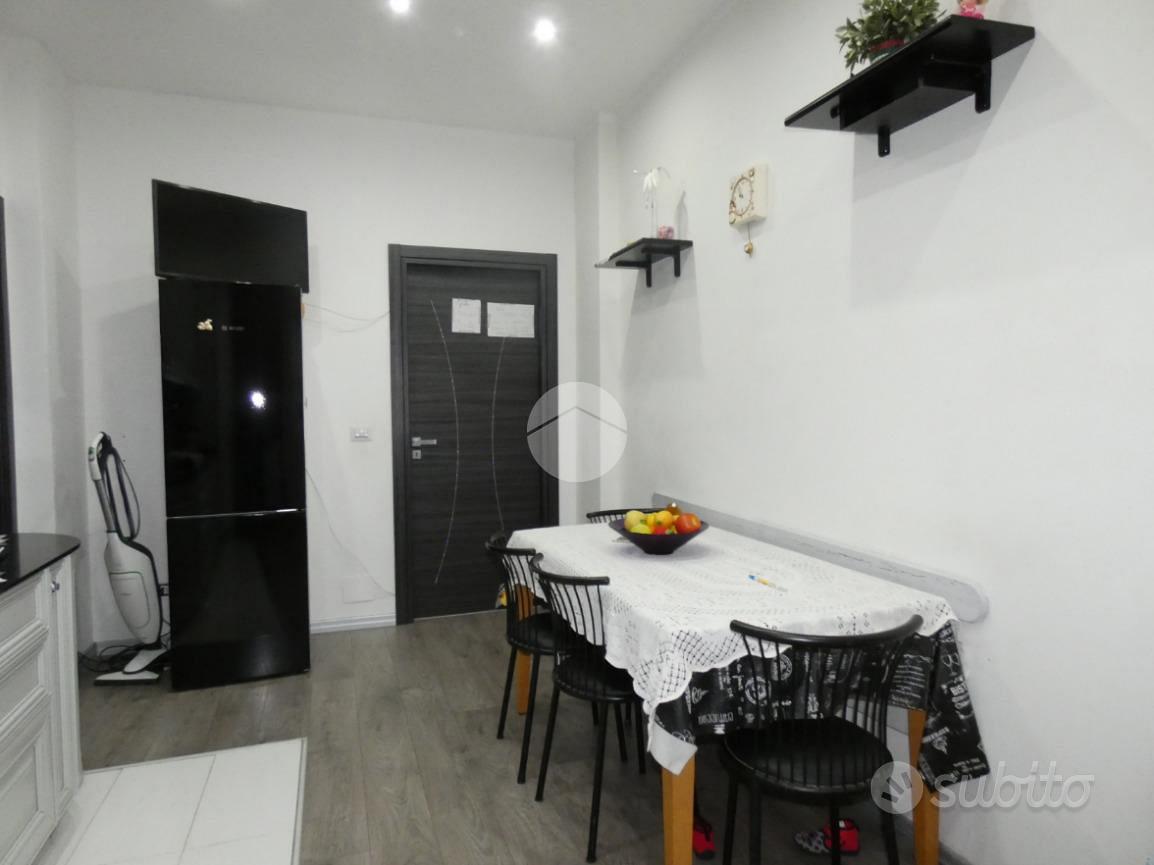 Apartment in Torino, Madonna di Campagna, Circoscrizione 5 - Vista 4