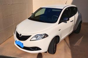 Lancia Ypsilon a Metano