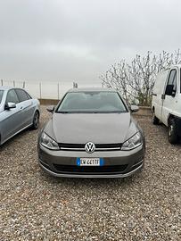 Volkswagen Golf  VII 1.6 Highline DSG