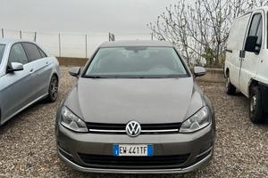 Volkswagen Golf  VII 1.6 Highline DSG