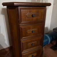 Mobiletto in legno
