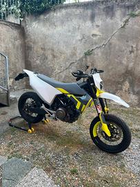 Husqvarna 701 SM 2022