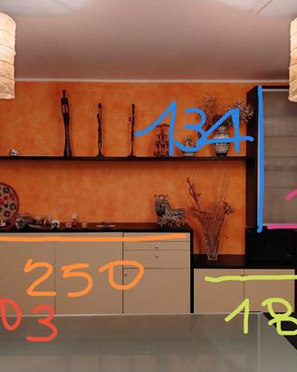 Mobile credenza e tavolo allungabile per soggiorno