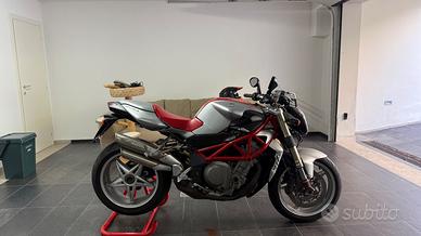 MW Augusta Brutale 910s