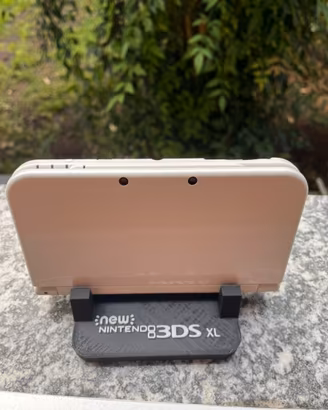 Stand New Nintendo 3DS XL