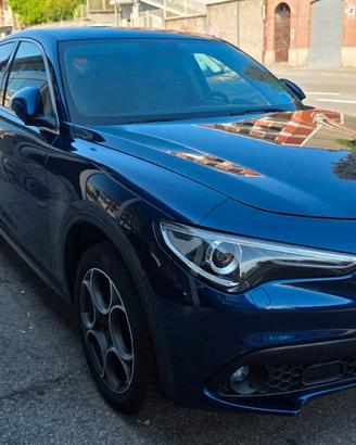 Alfa Romeo Stelvio 2.2 Turbodiesel 210 CV AT8 Q4 S