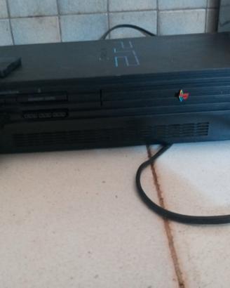 Playstation2 + 2 controller + 8Mb memory card + 7 
