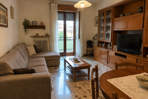 Bilocale arredato con balcone a Somma Lombardo