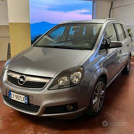 Opel Zafira 2005