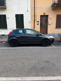 Grande punto active 1.4 Benzina GPL