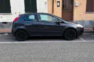 Grande punto active 1.4 Benzina GPL