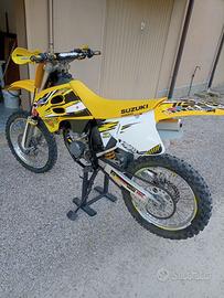 SUZUKI 125 RM