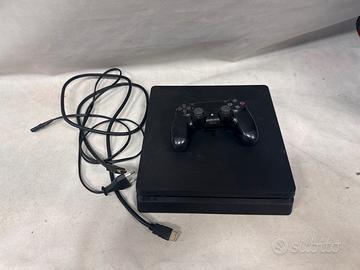 Playstation 4 slim
