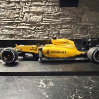 F1 renault 1:18 spark