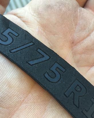 Toppe gomme furbe patch 4x4 tuning off-road pickup