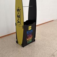 espositore costumi serf