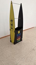 espositore costumi serf