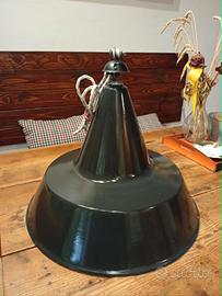 lampada sospensione industriale anni 50 smaltata