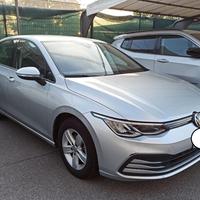 Volkswagen Golf 2.0 TDI SCR Style