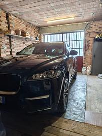 JAGUAR F-PACE 2.0d R SPORT