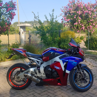 Honda cbr fireblade 1000 RR