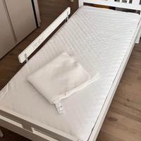 Lettino bimba/o Ikea