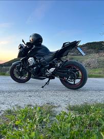 Kawasaki Z 750 - 2015