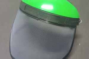 Mascherina protettiva in rete