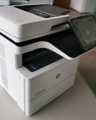 Multifunzione HP E54645DN rigenerata