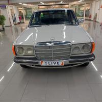 Splendida Mercedes-Benz 240 D, anno 1982